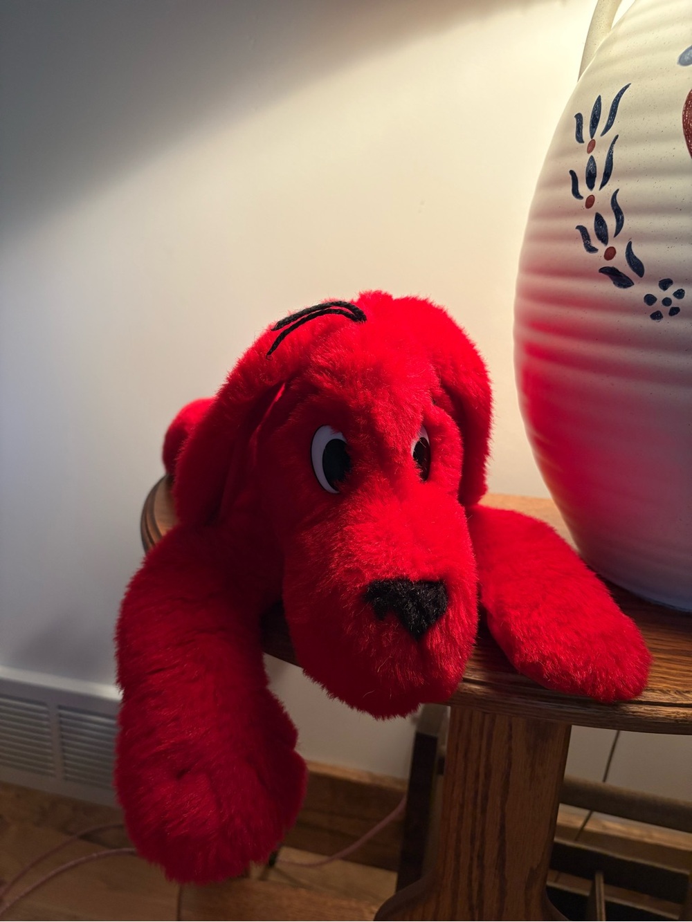 Clifford The Big Red Dog 1997 Scholastic vintage Stuffed Animal 21’ Kidcore